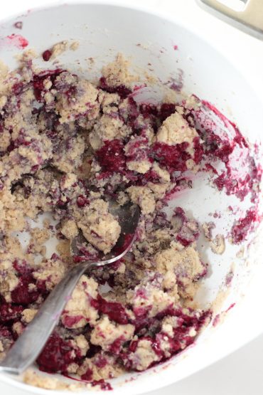 Paleo blackberry cheesecake cookies are so easy, and so pretty! Even the dough screams "EAT ME!"