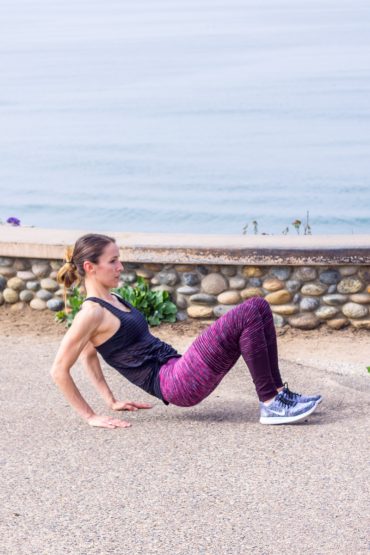 Pyramid workout - tricep dips